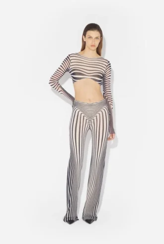 Re-Edition – το μπλε ναυτικό Body Morph crop top