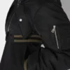 Το καπιτονέ σακάκι bomber